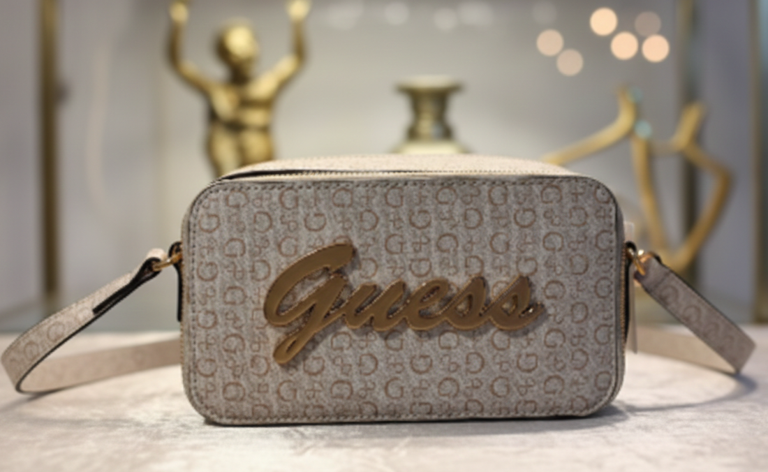 Bolso Guess Signature